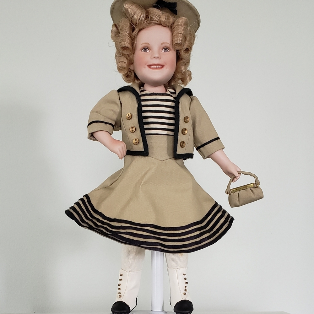 "Stowaway" Shirley Temple Movie Classics doll.